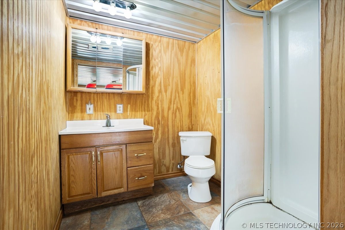 4410 Lakeshore Property Photo 39