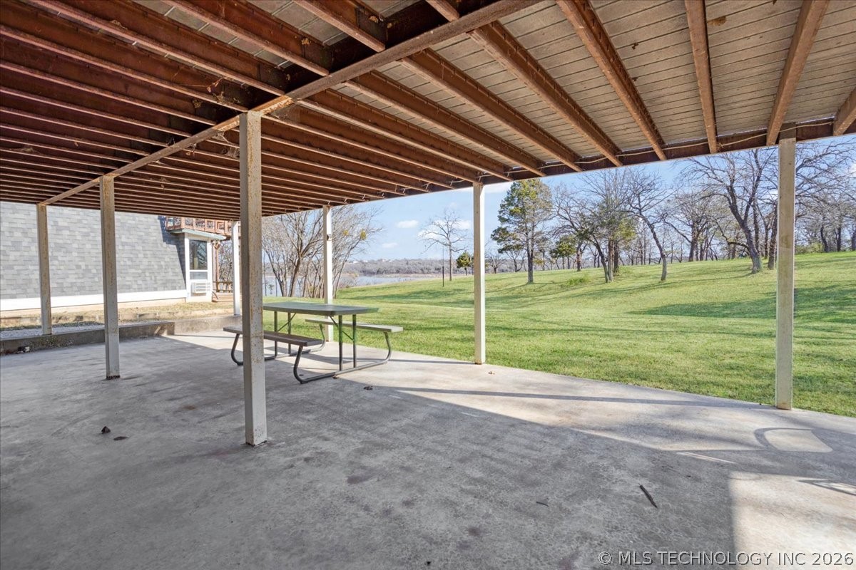 4410 Lakeshore Property Photo 40