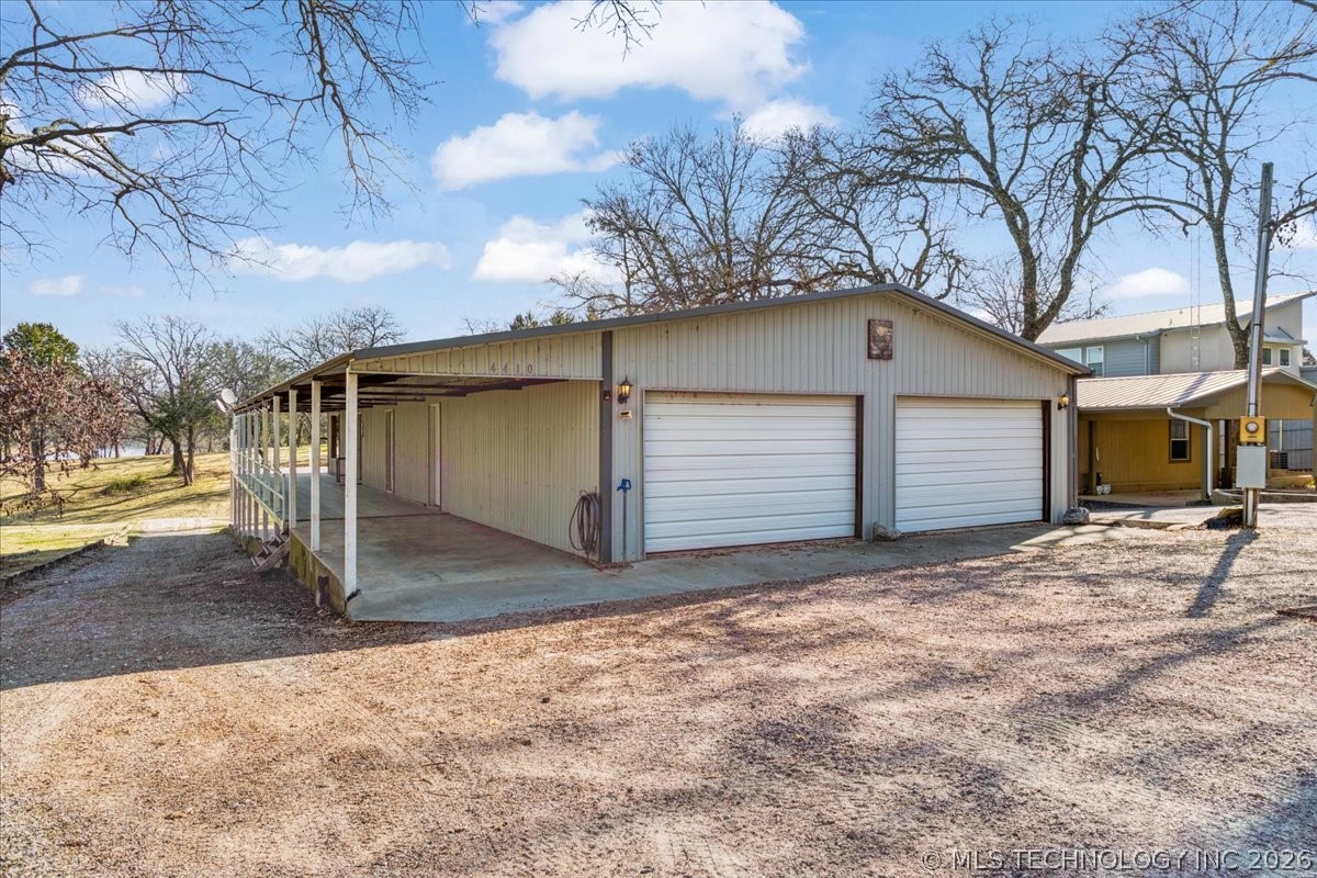 4410 Lakeshore Property Photo 43
