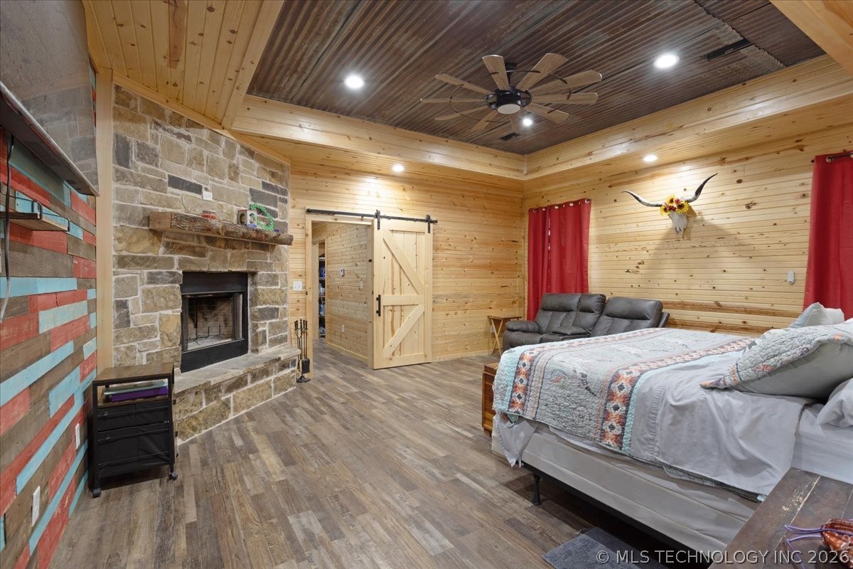 1355 Armstrong Academy Property Photo 29