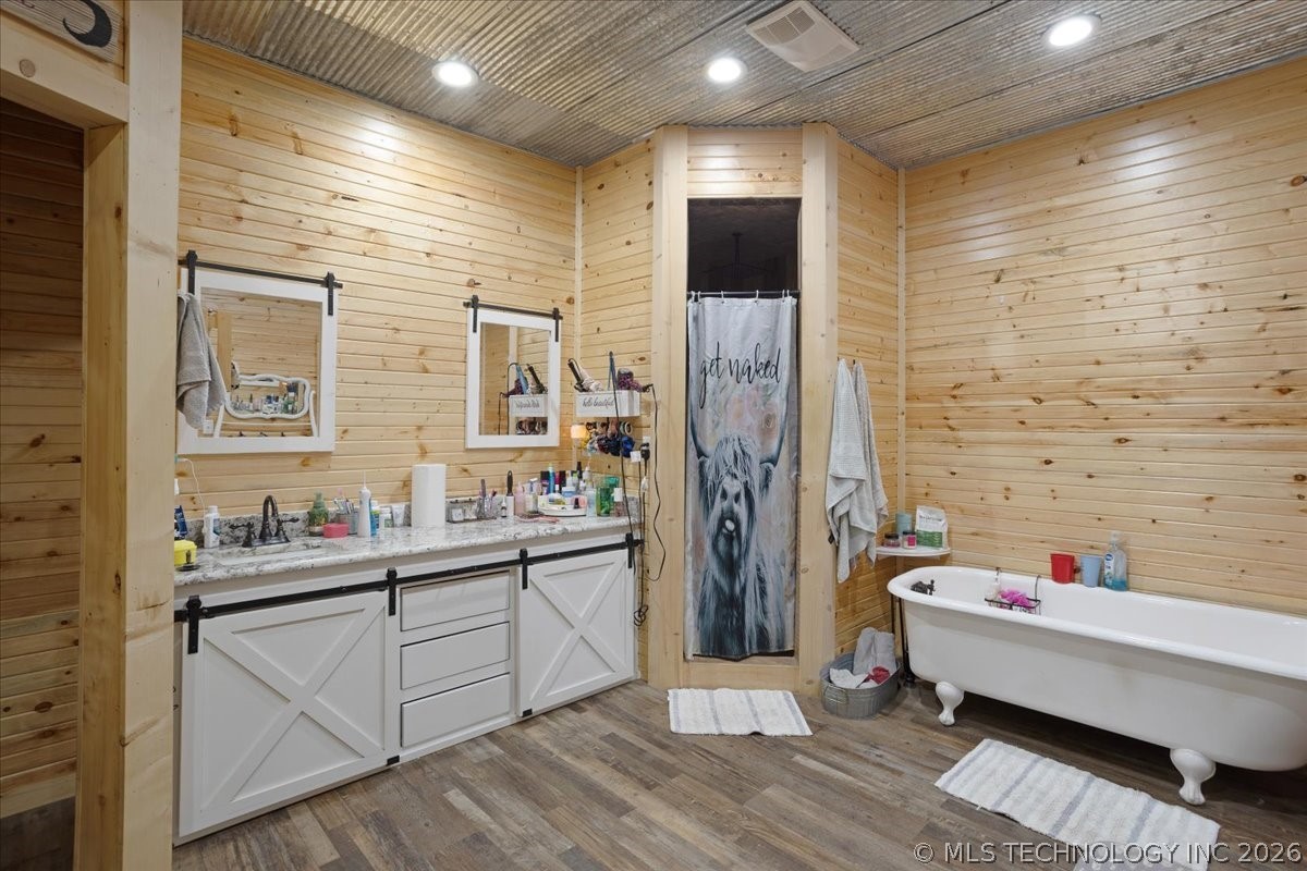 1355 Armstrong Academy Property Photo 30