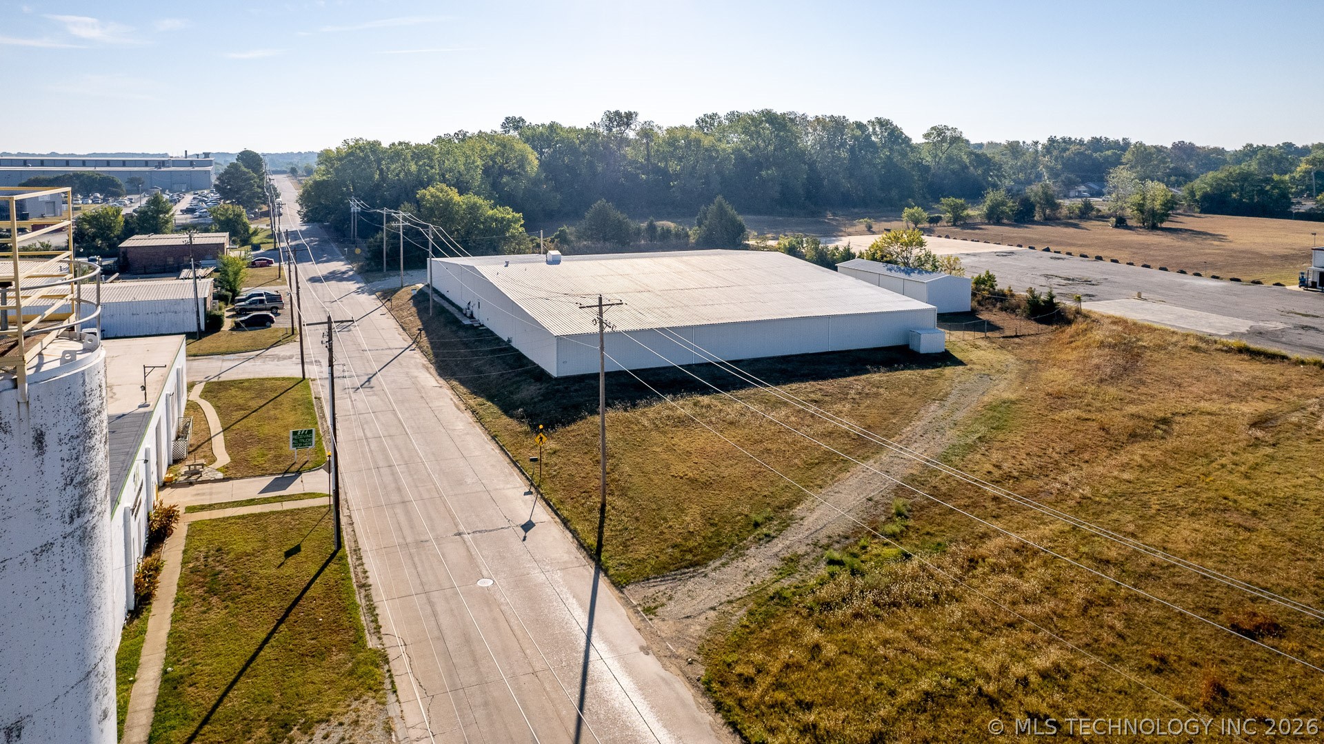 1911 A Street Property Photo 2