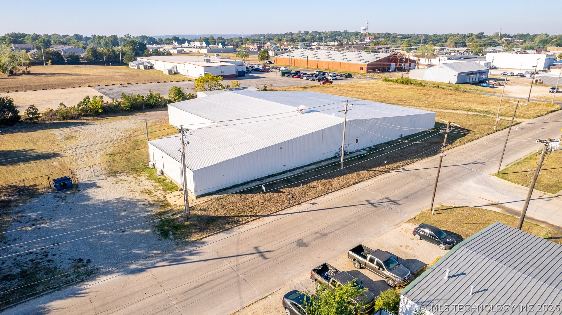 1911 A Street Property Photo 3