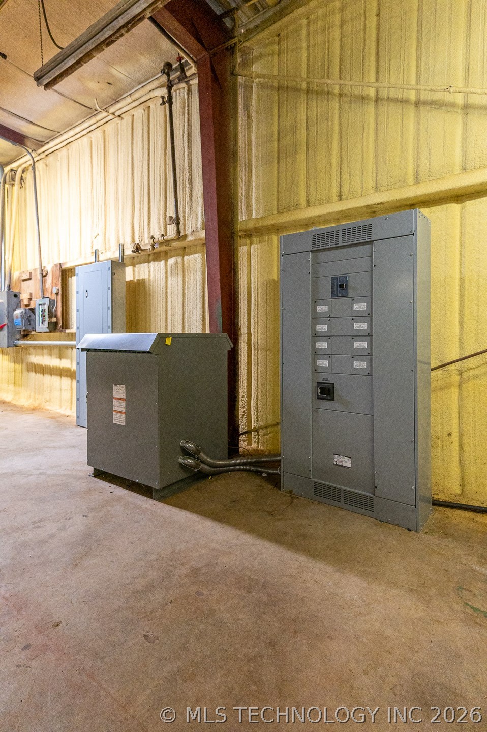 1911 A Street Property Photo 8