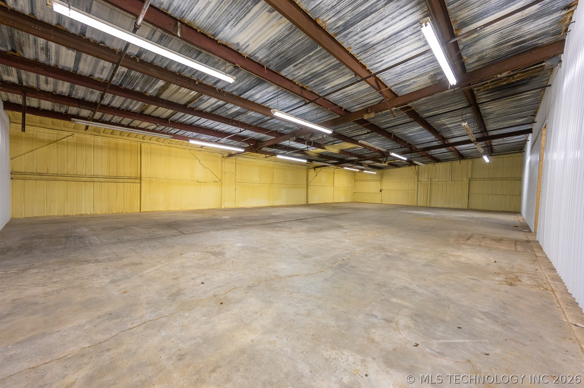 1911 A Street Property Photo 15