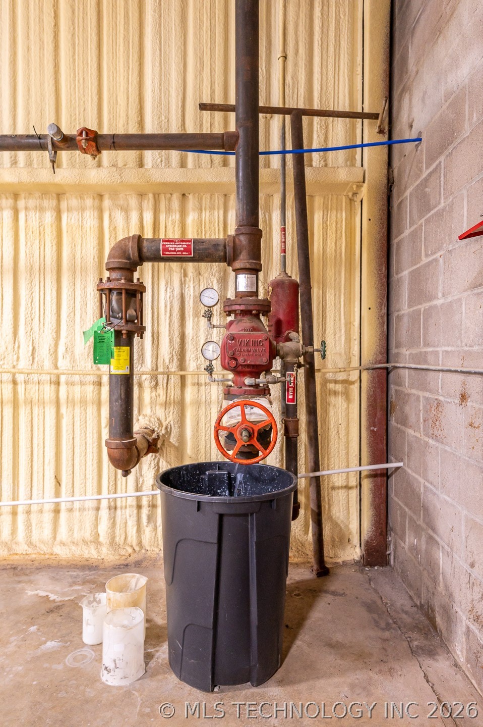 1911 A Street Property Photo 21