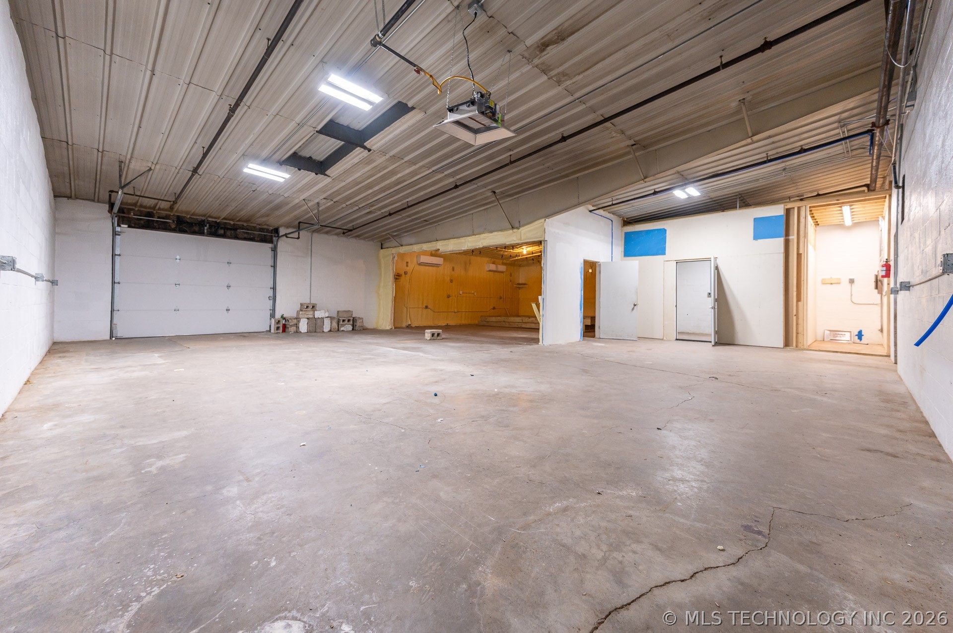 1911 A Street Property Photo 24