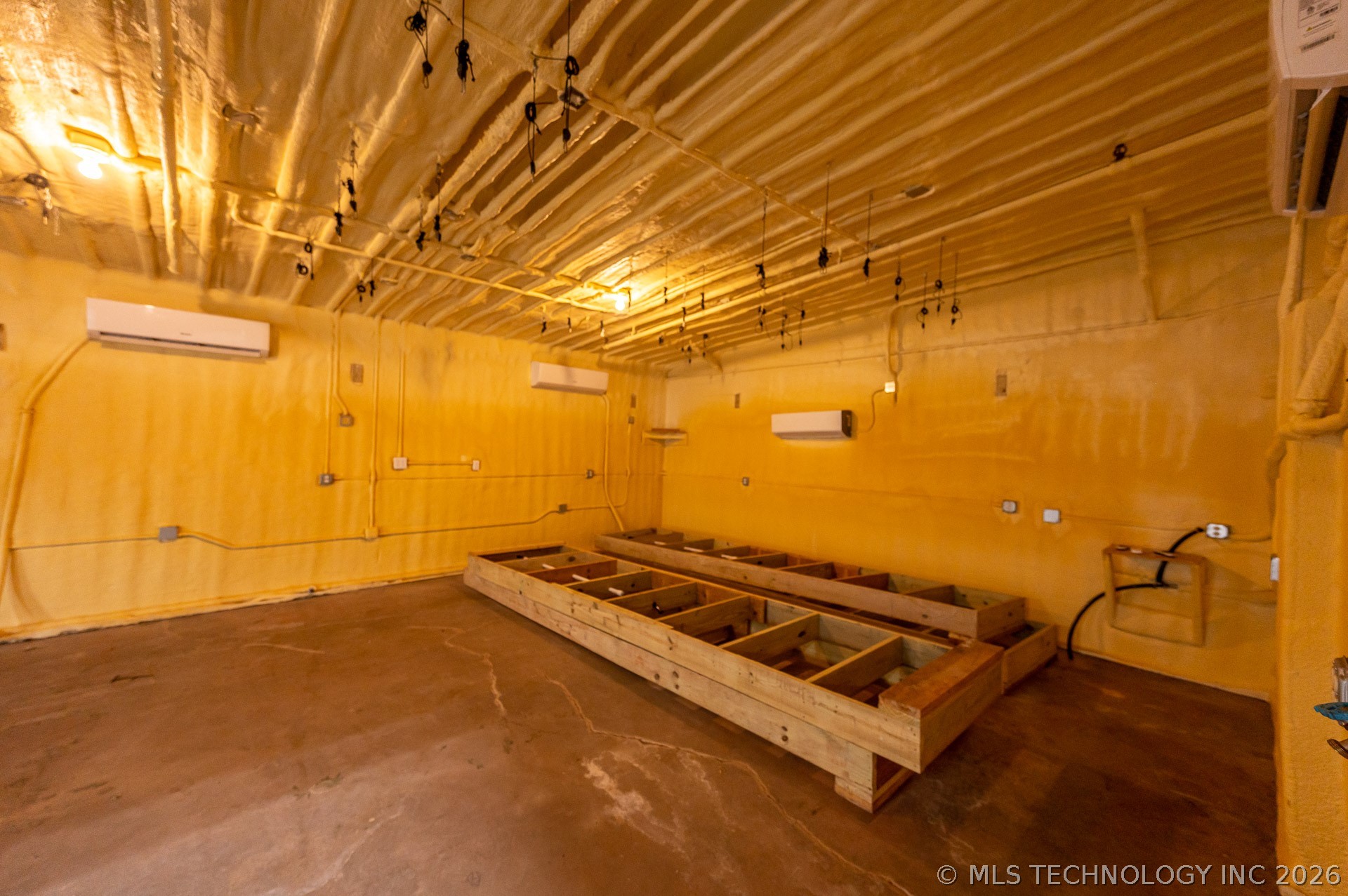 1911 A Street Property Photo 26