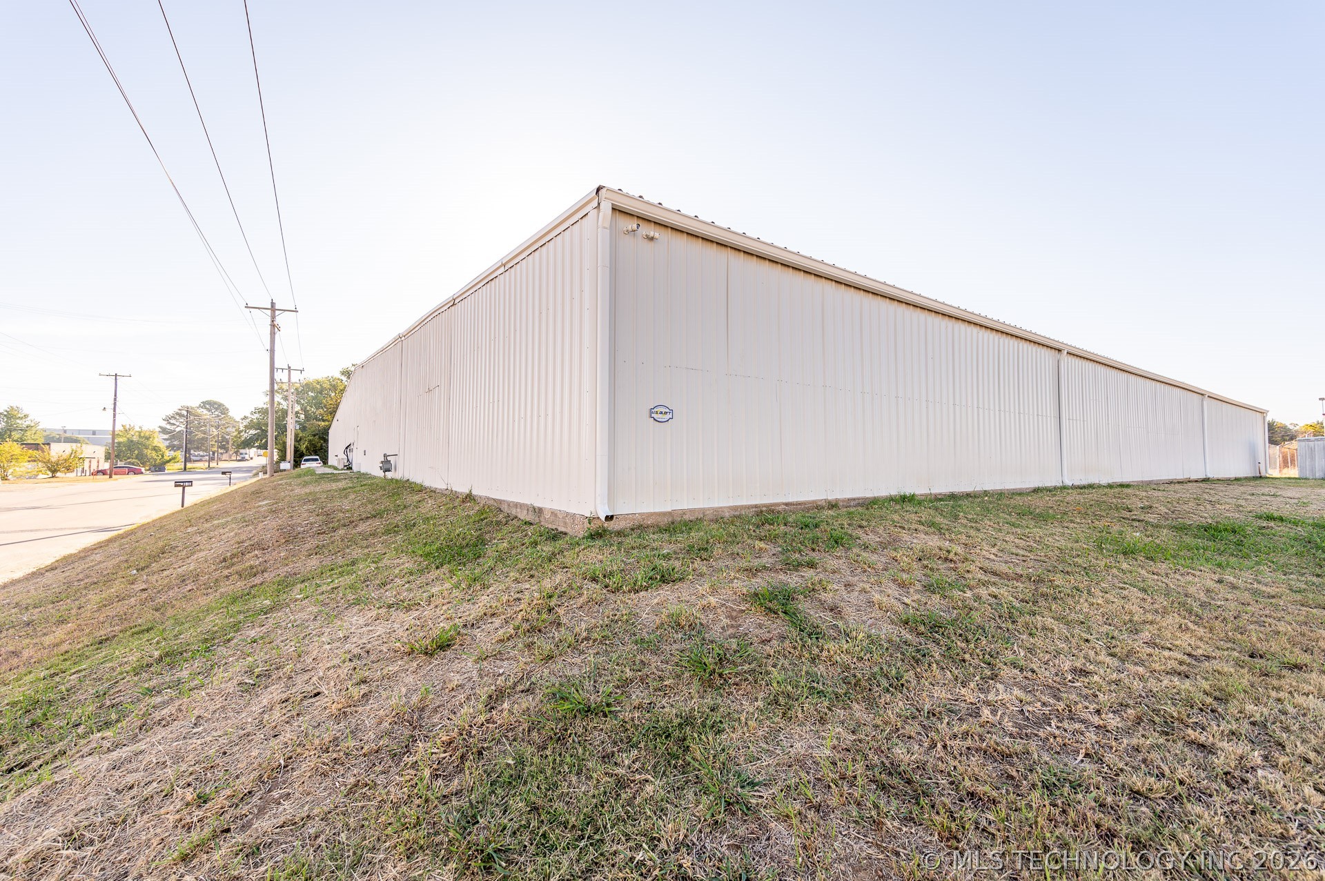 1911 A Street Property Photo 34