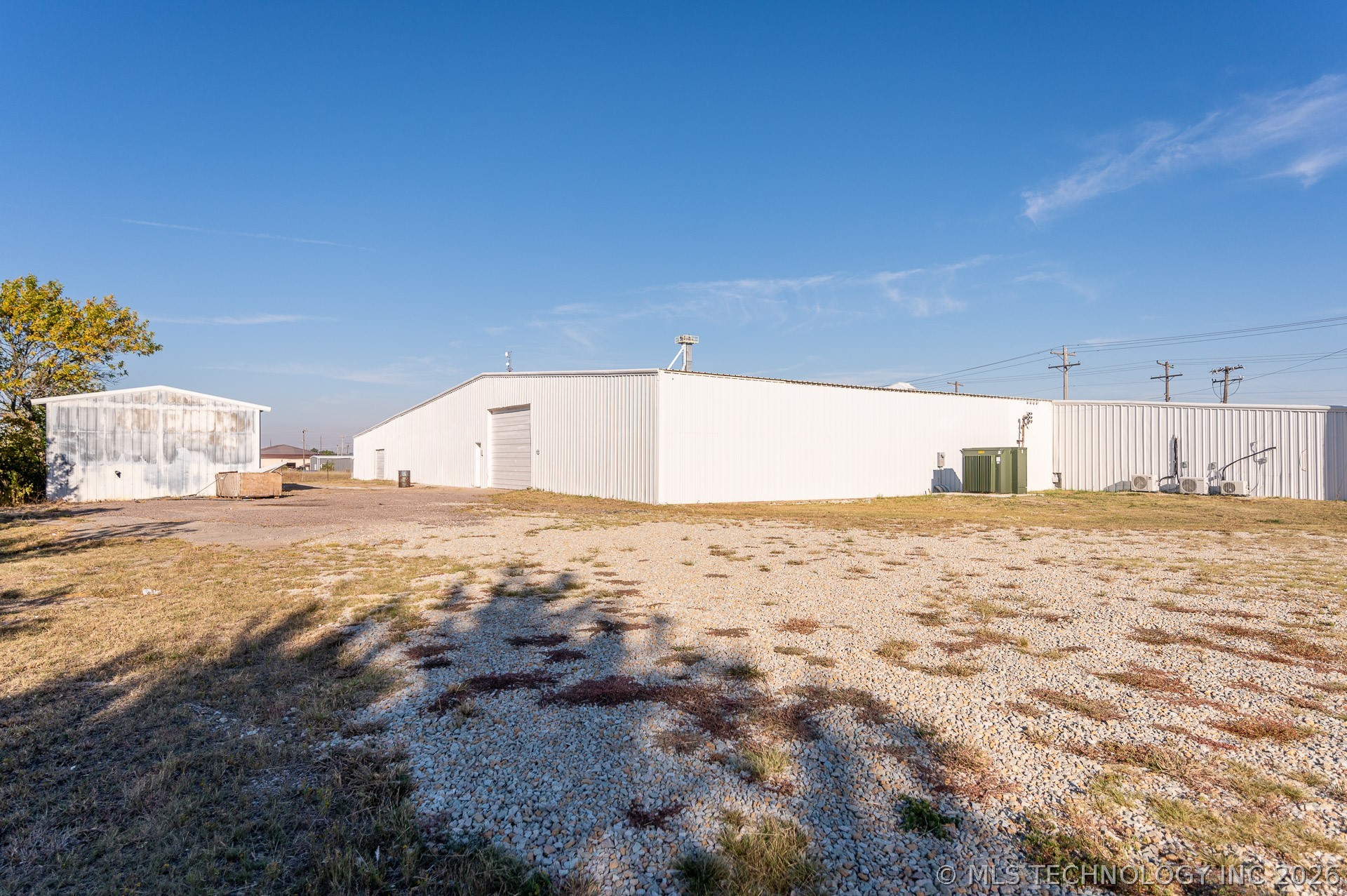 1911 A Street Property Photo 38