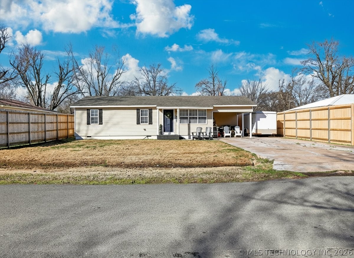 706 6th Avenue Property Photo 2