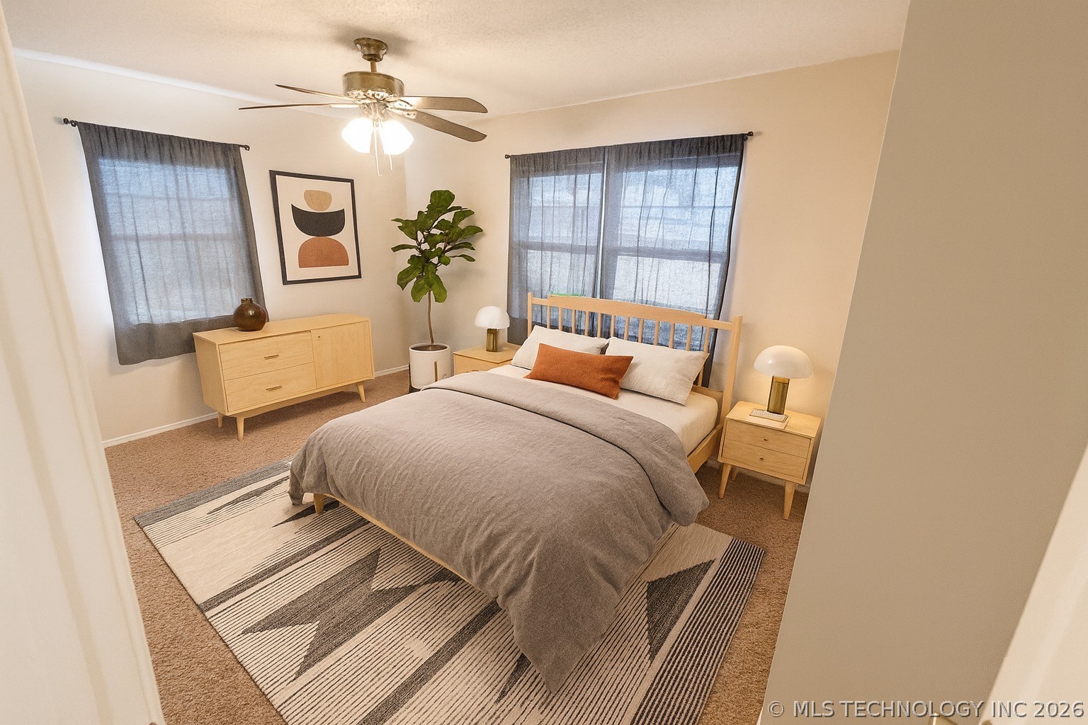 421 N Cedar Street Property Photo 7