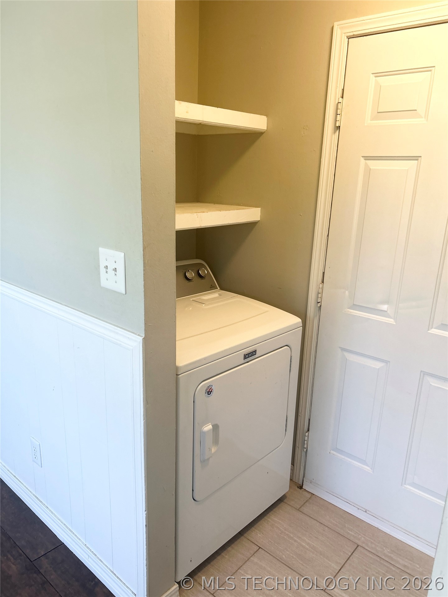 421 N Cedar Street Property Photo 17