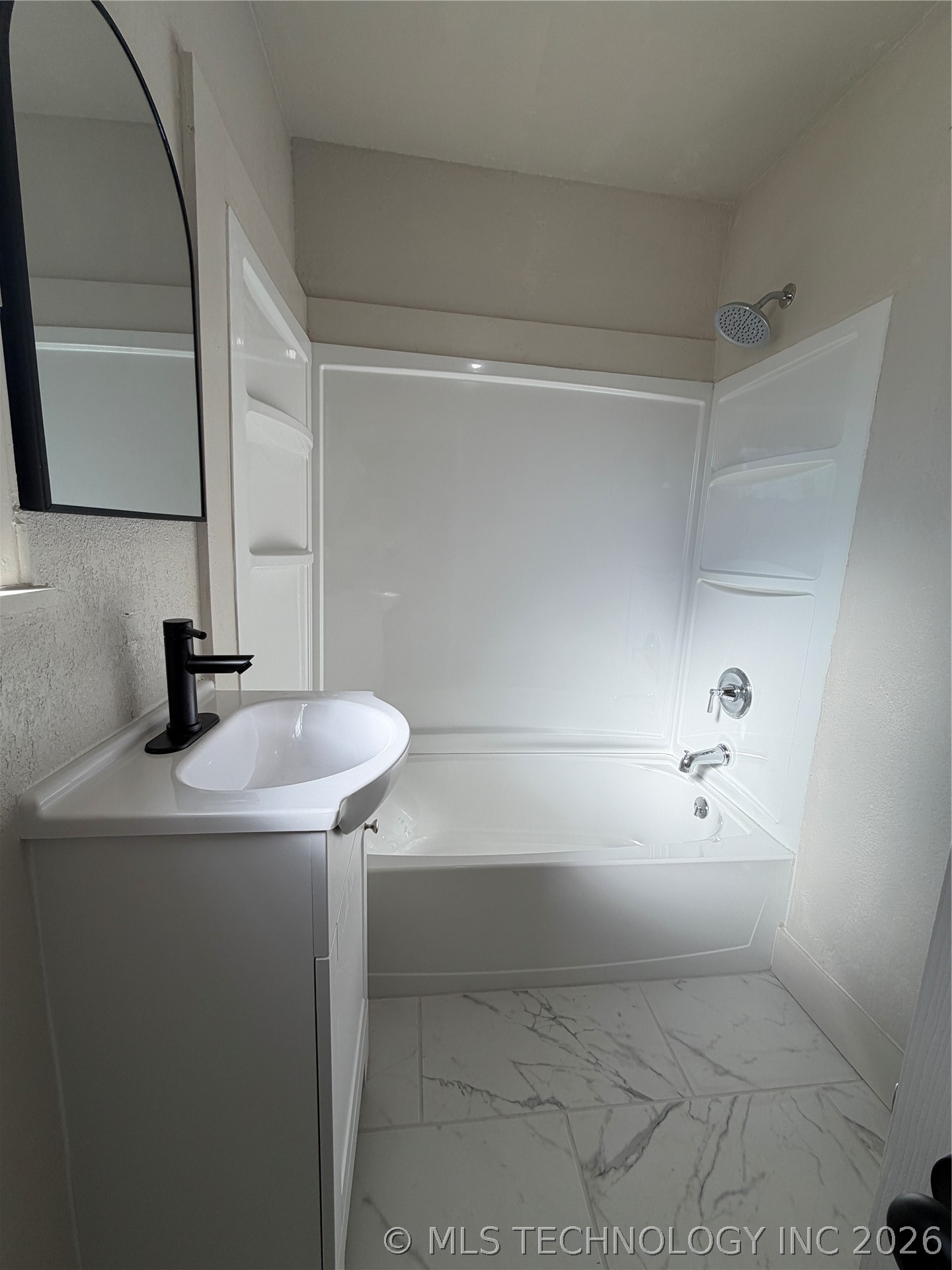 407 E Blair Avenue Property Photo 10