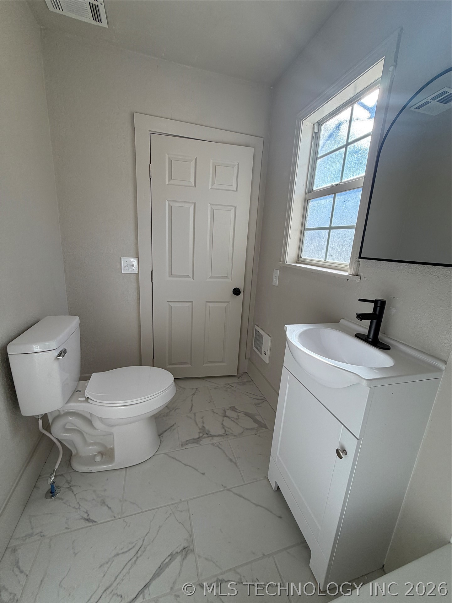 407 E Blair Avenue Property Photo 11