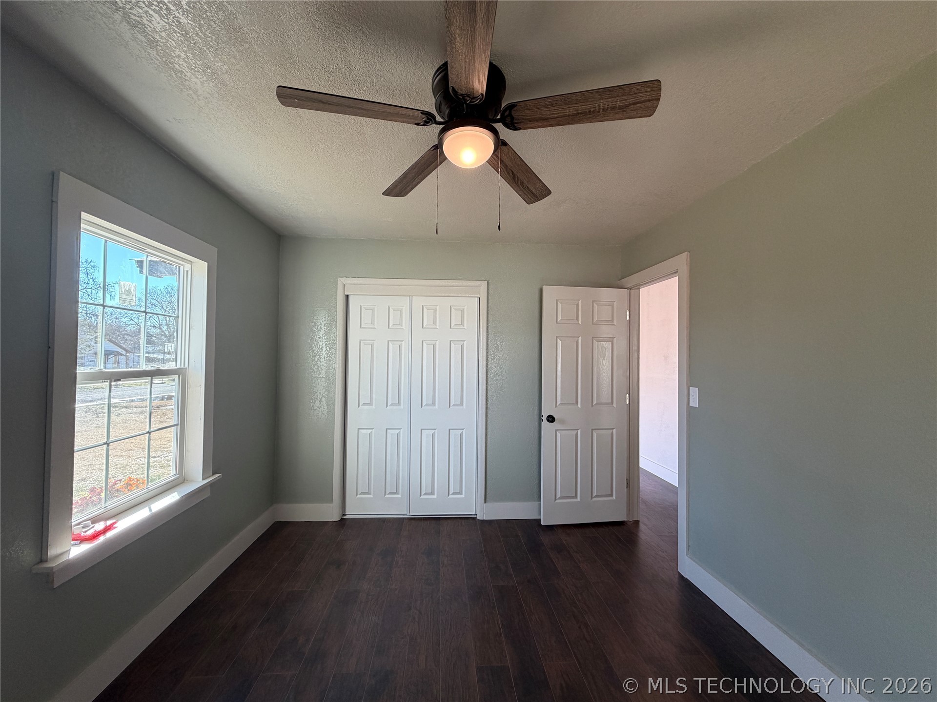 407 E Blair Avenue Property Photo 17