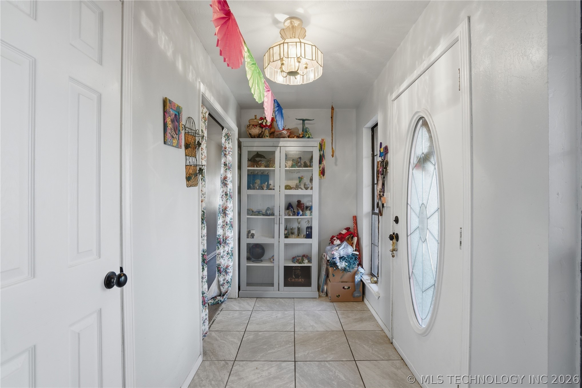 602 Ridge Drive Property Photo 2