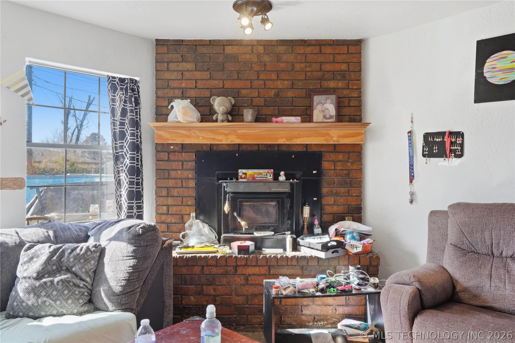 602 Ridge Drive Property Photo 4