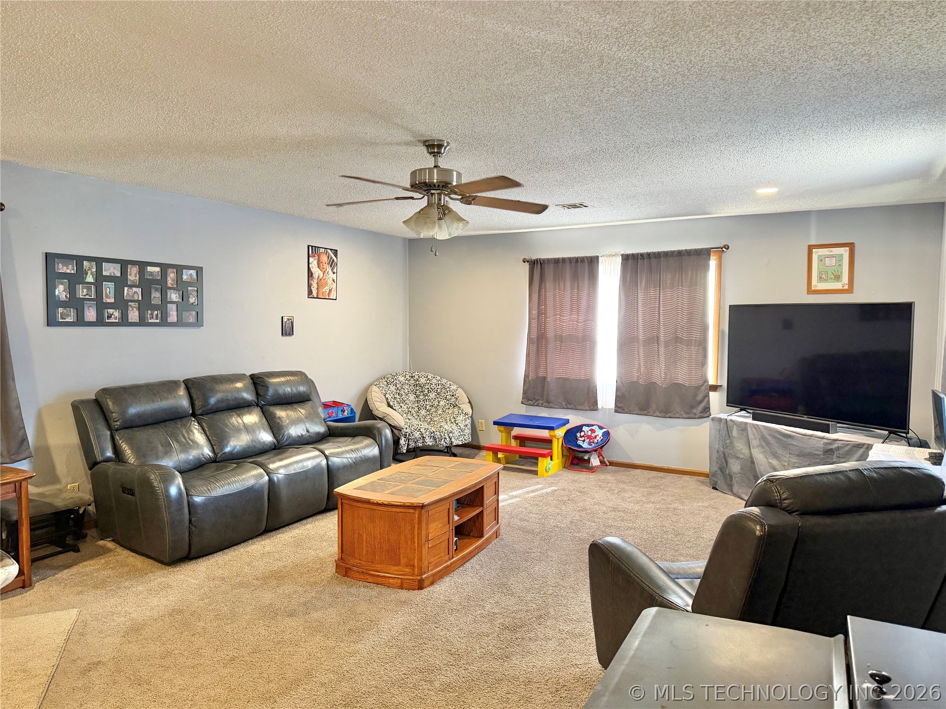 21942 E 510 Road Property Photo 7