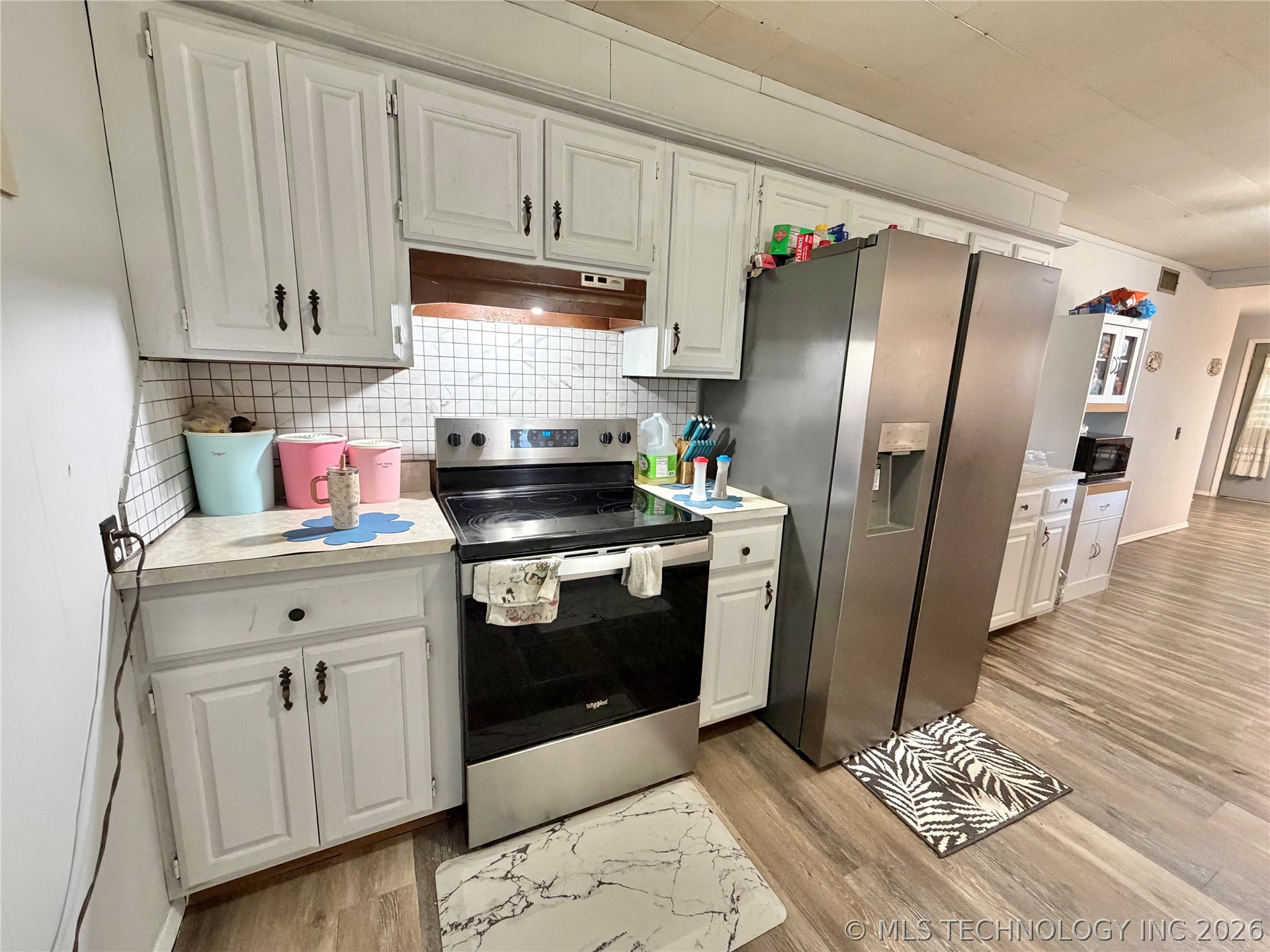 21942 E 510 Road Property Photo 12