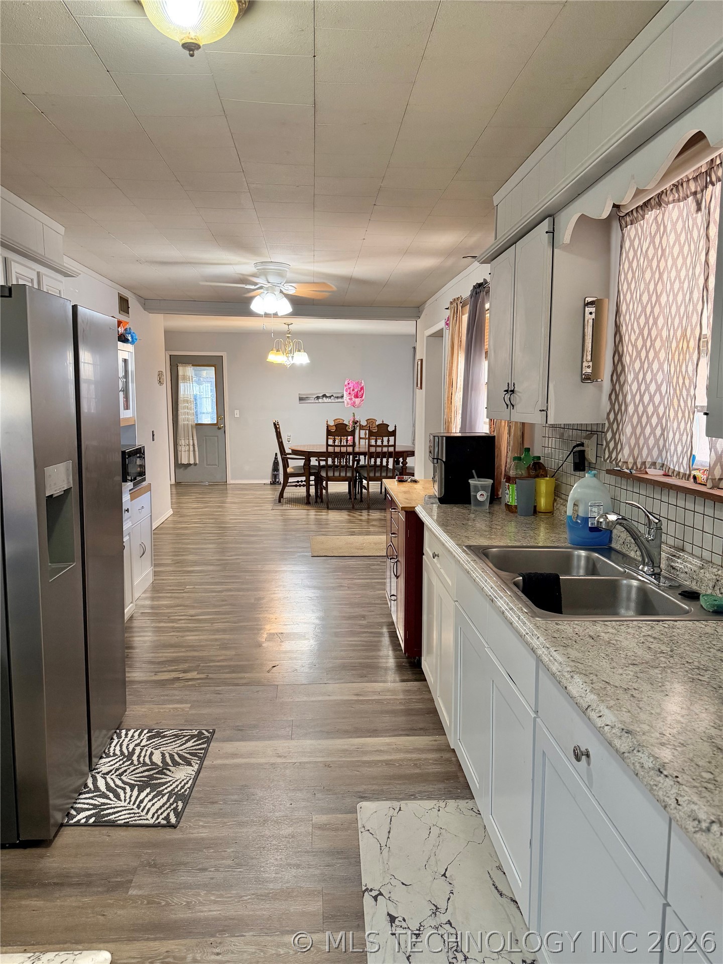 21942 E 510 Road Property Photo 13