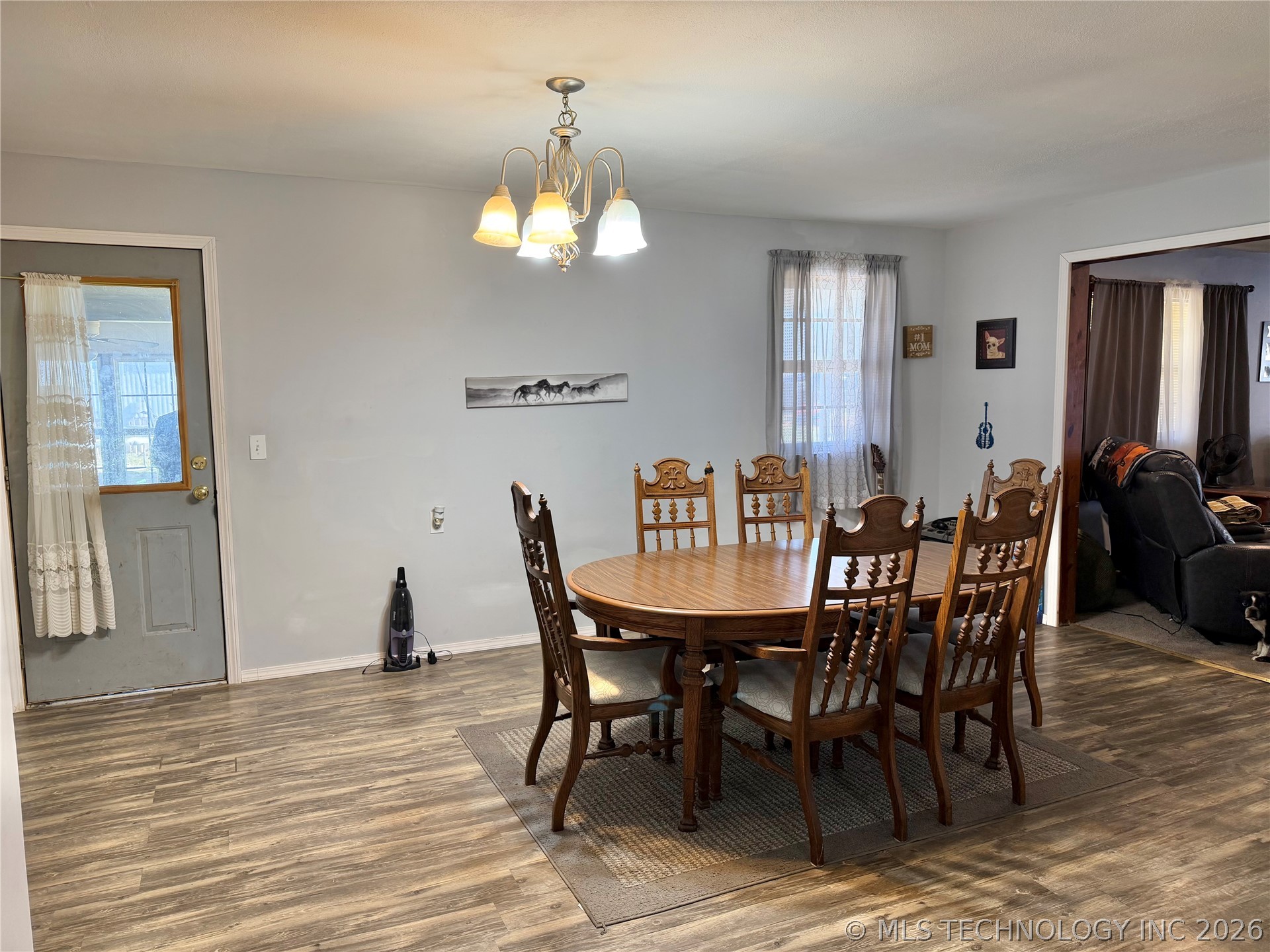 21942 E 510 Road Property Photo 14