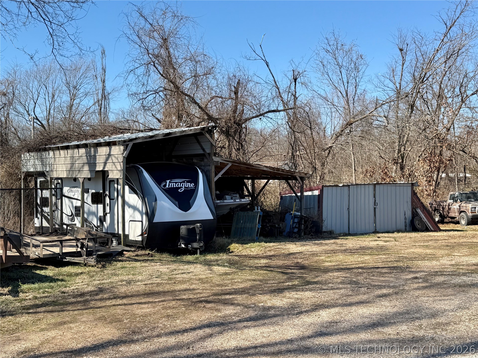 21942 E 510 Road Property Photo 28