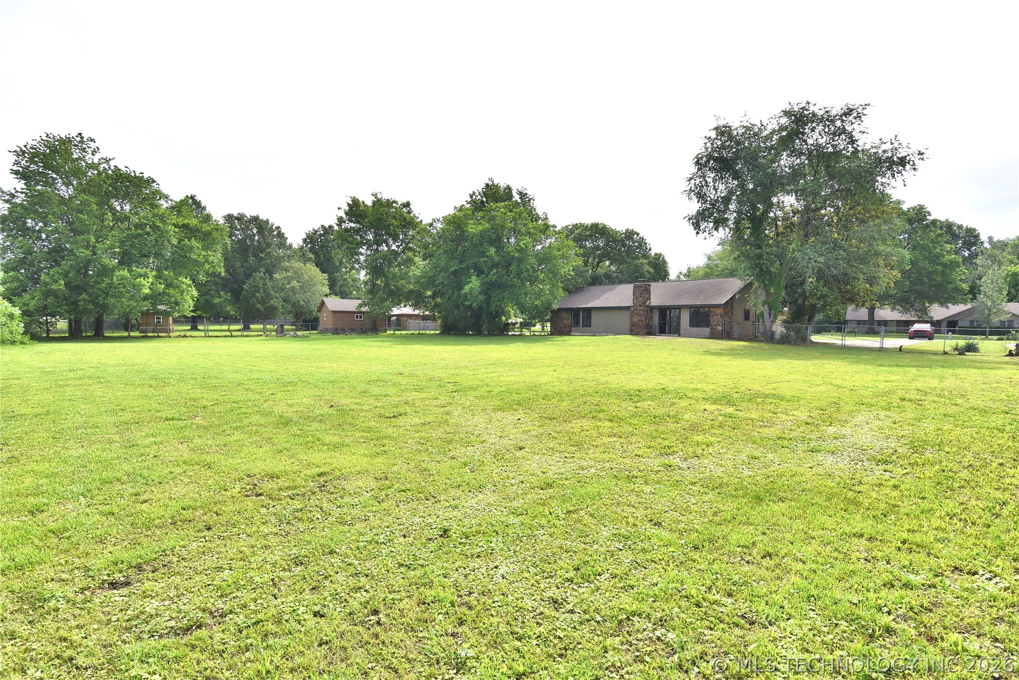 134 Spunky Creek Drive Property Photo 3