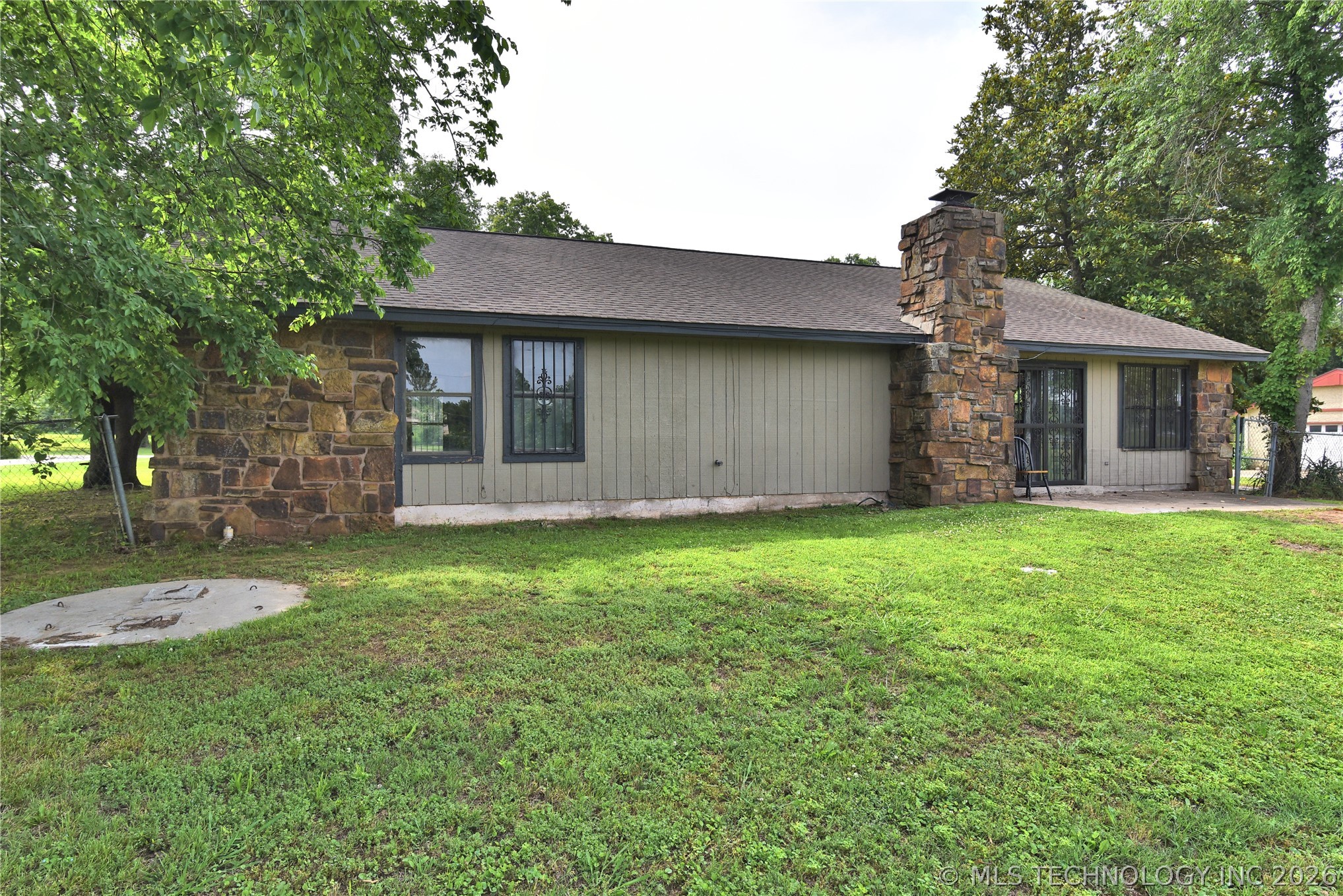 134 Spunky Creek Drive Property Photo 5