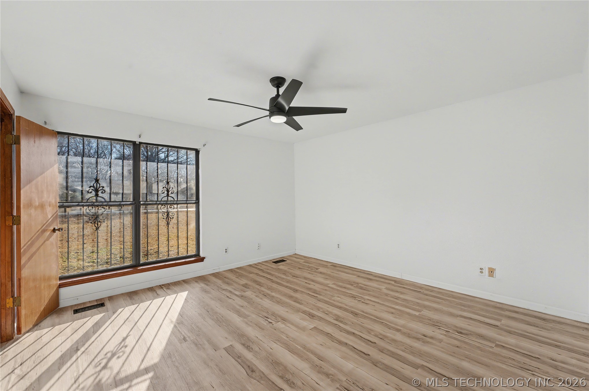 134 Spunky Creek Drive Property Photo 6