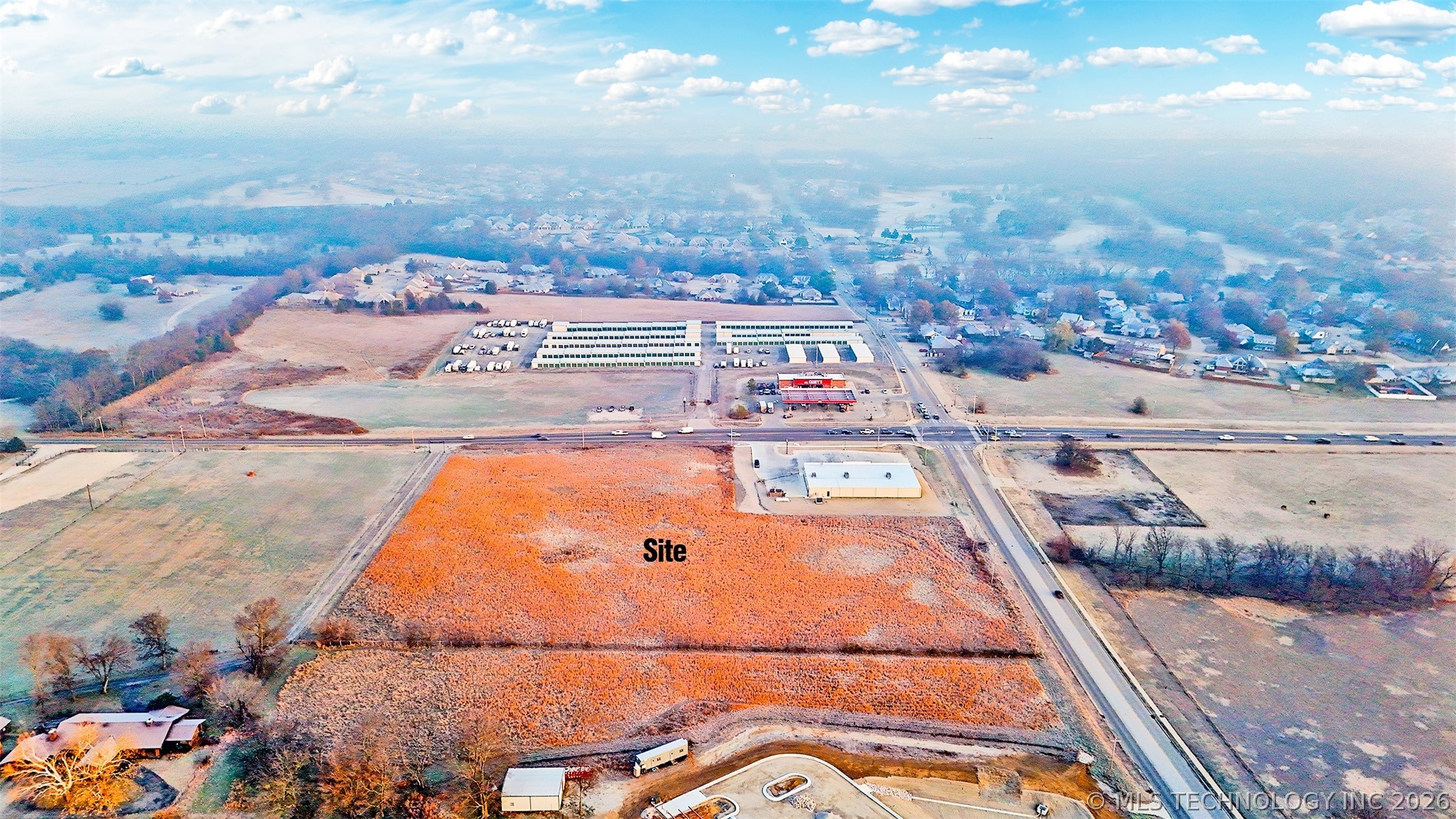 2927 E Holly Road Property Photo 4