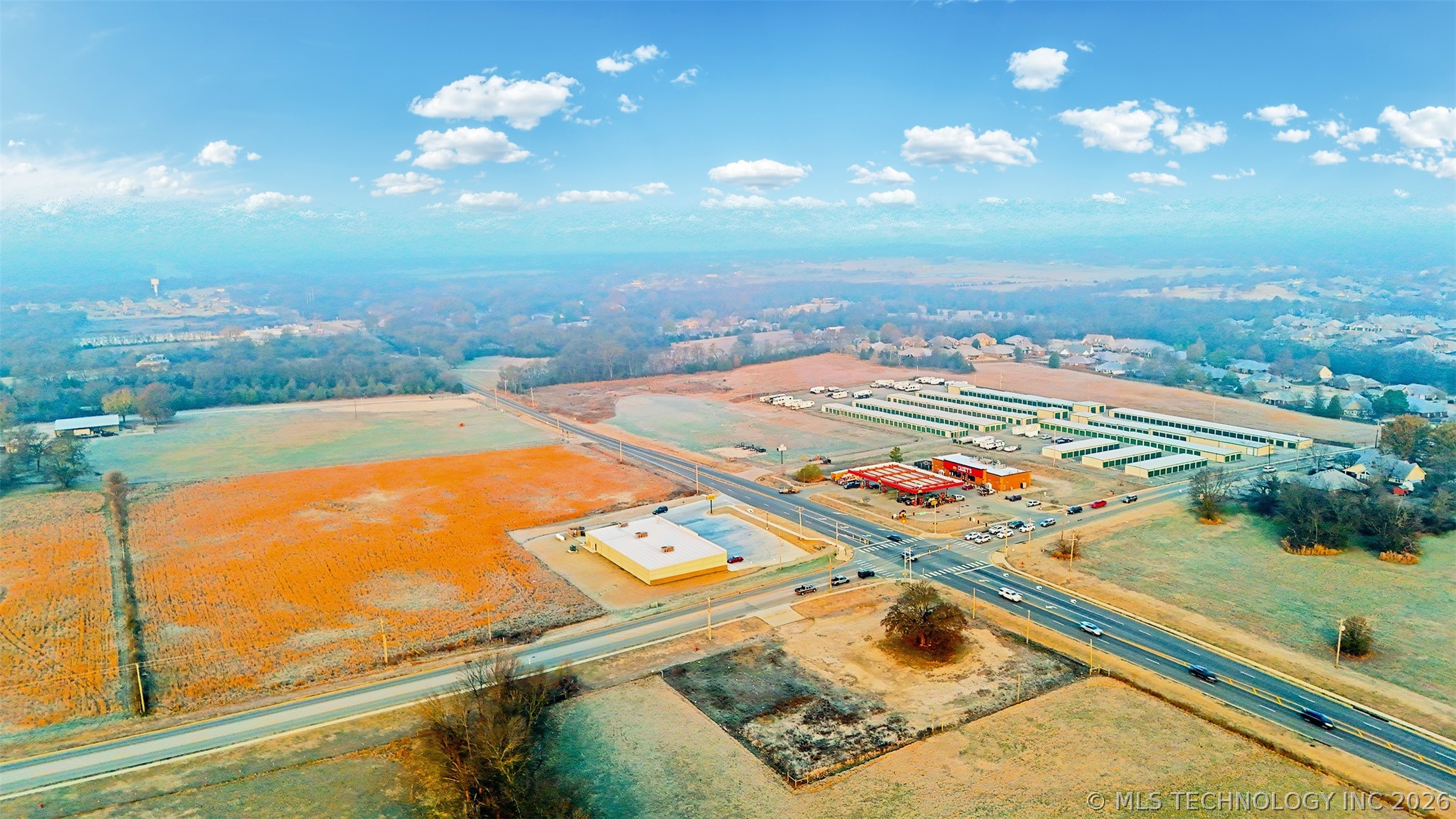 2927 E Holly Road Property Photo 6