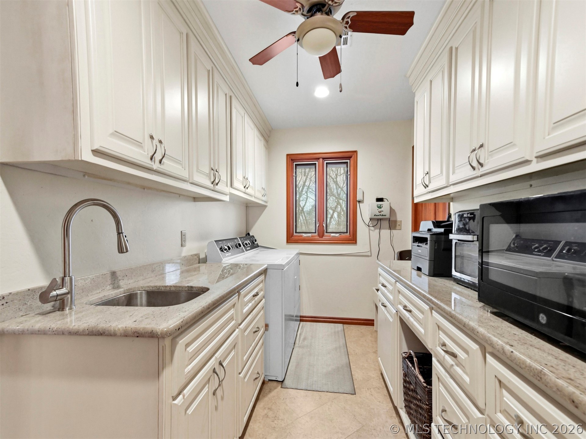 421 Bert Avenue Property Photo 8
