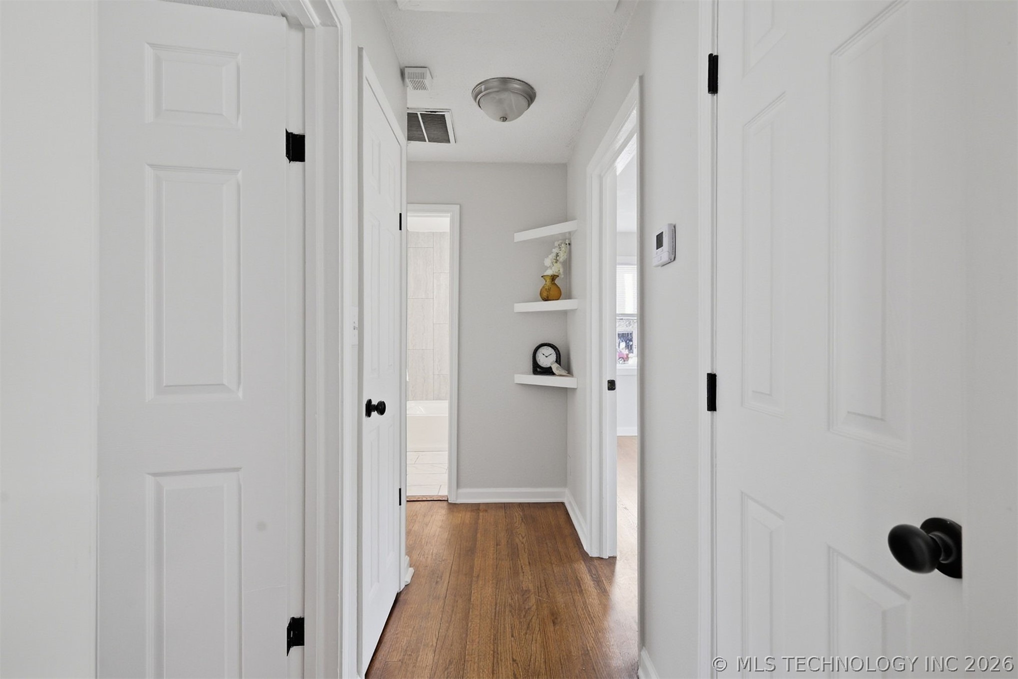 1623 E 45th Place Property Photo 18