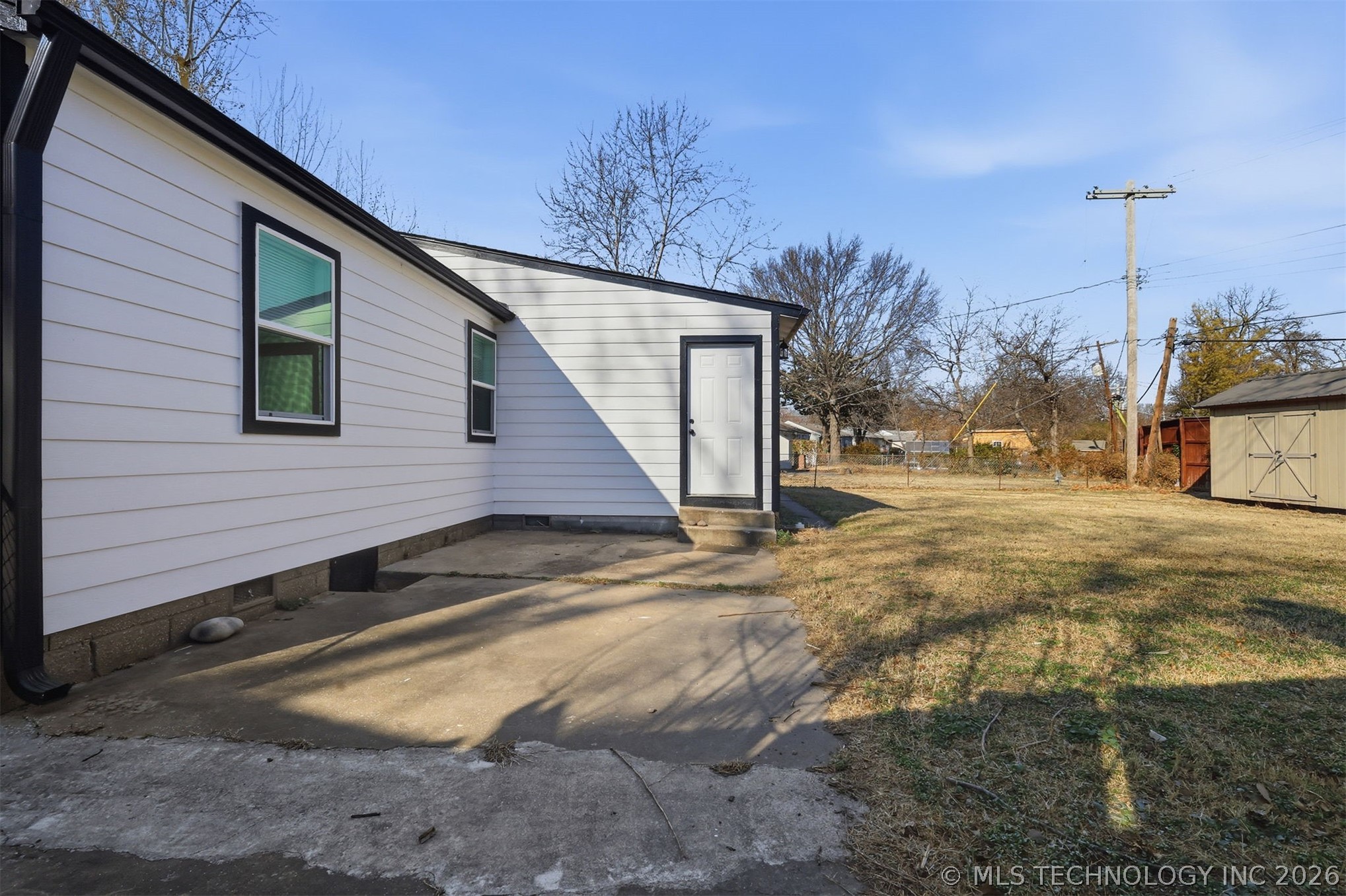 1623 E 45th Place Property Photo 19