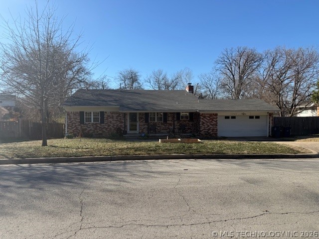1740 S Erie Avenue Property Photo 1
