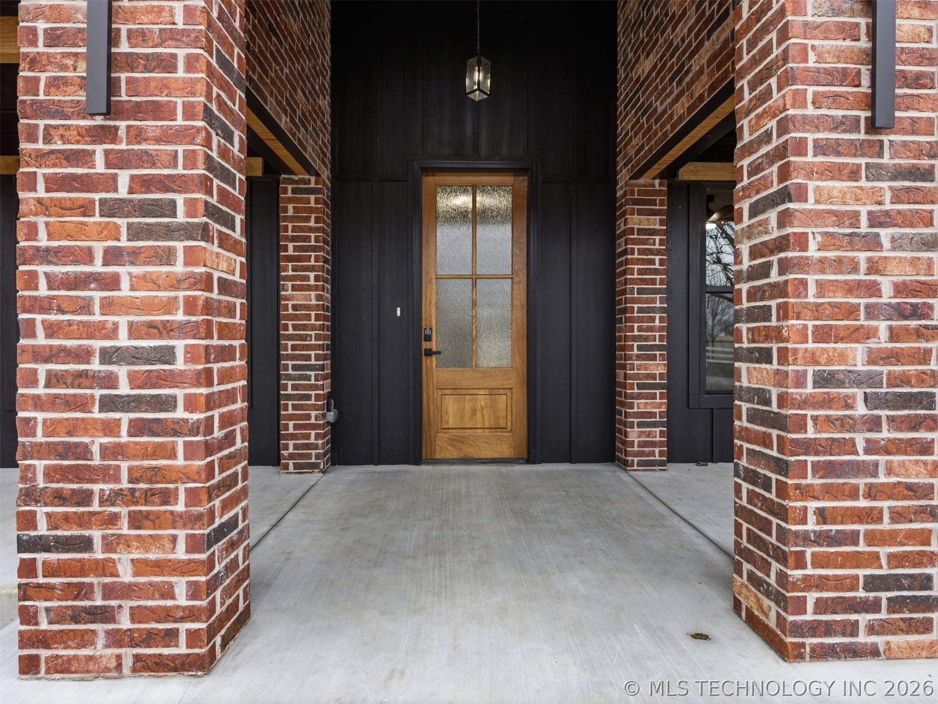 16486 S 333rd East Avenue Property Photo 11