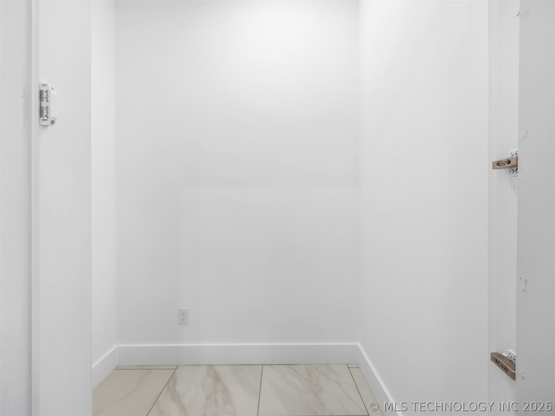 16486 S 333rd East Avenue Property Photo 49