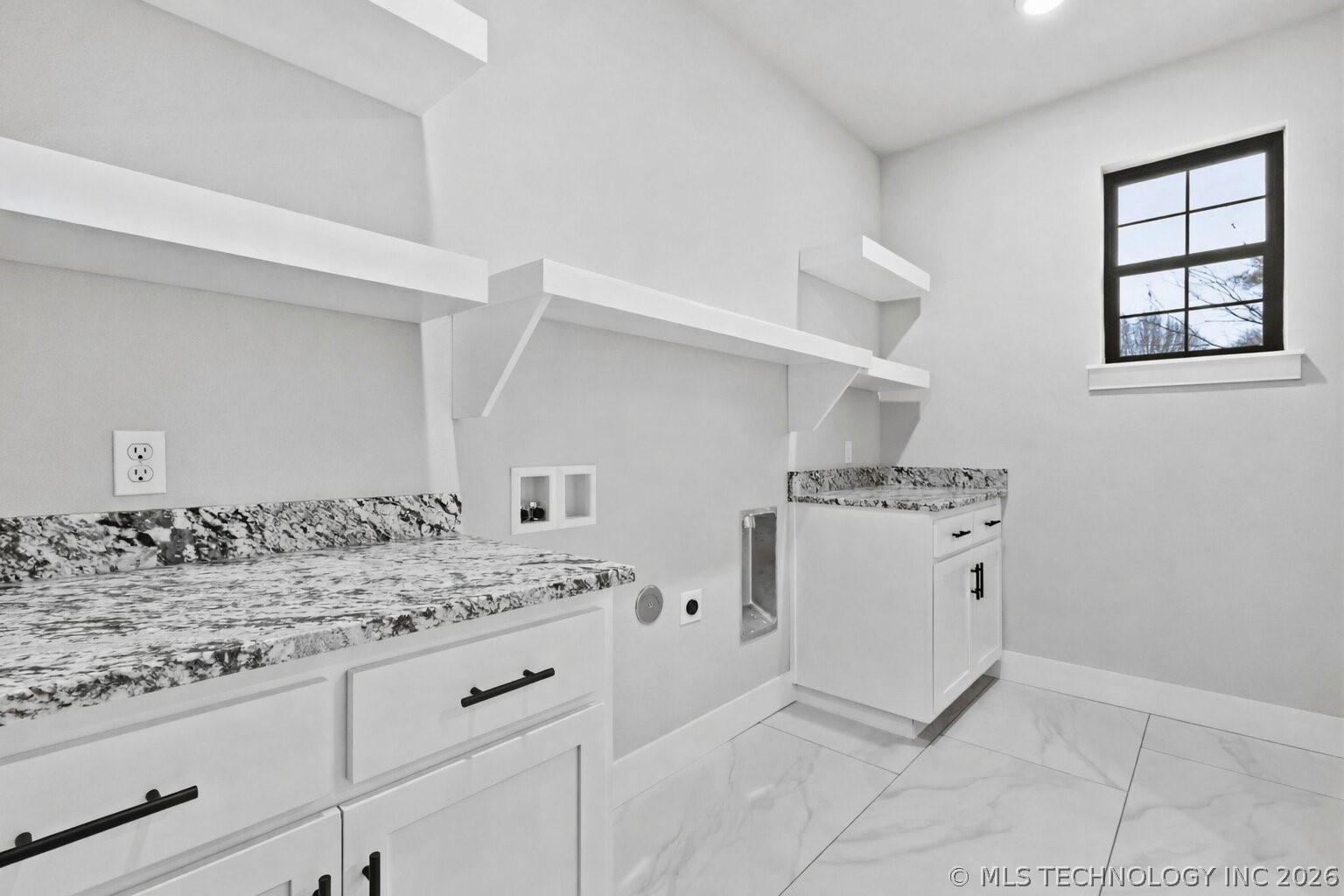 16486 S 333rd East Avenue Property Photo 65
