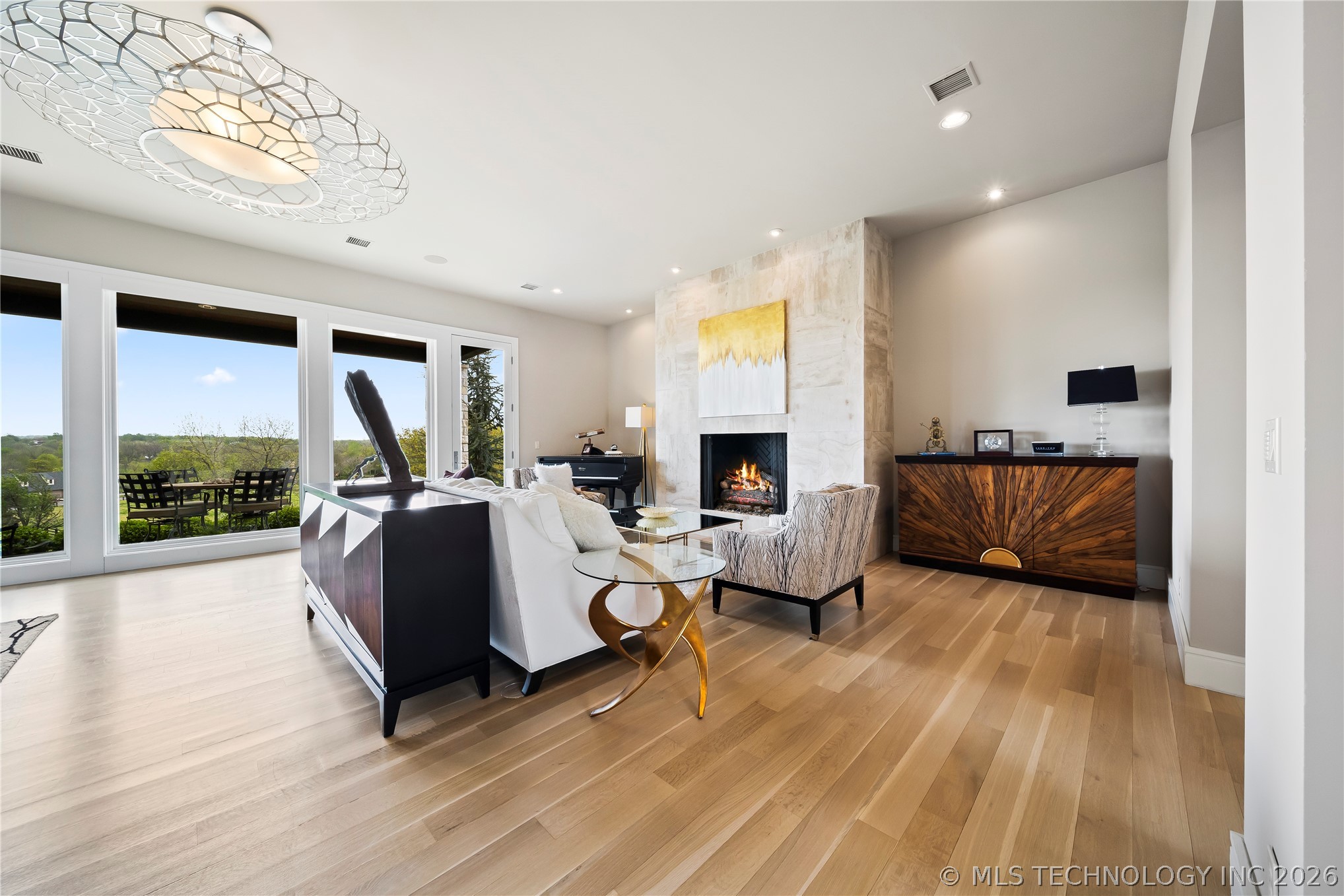 6655 Riva Ridge Road Property Photo 8