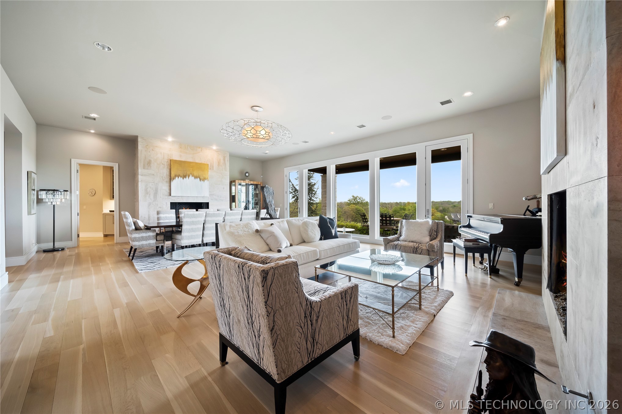 6655 Riva Ridge Road Property Photo 9
