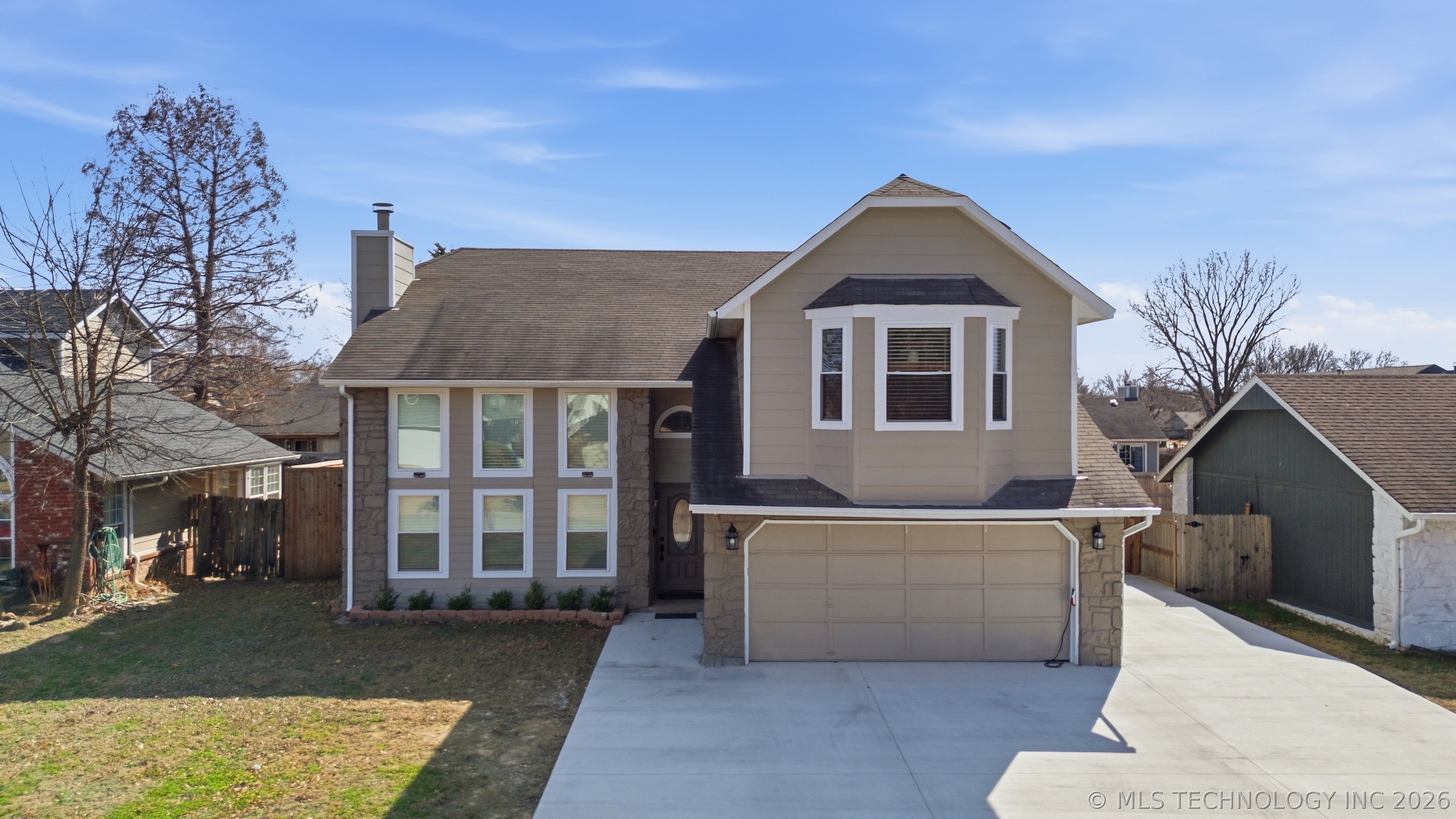 4413 W Oakland Street Property Photo 2
