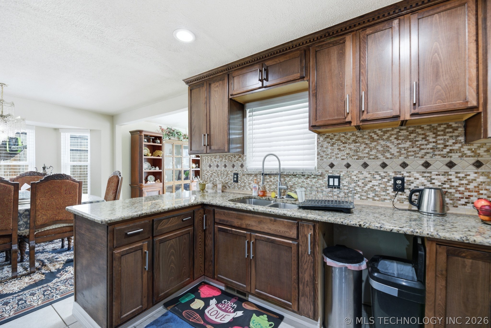 4413 W Oakland Street Property Photo 13