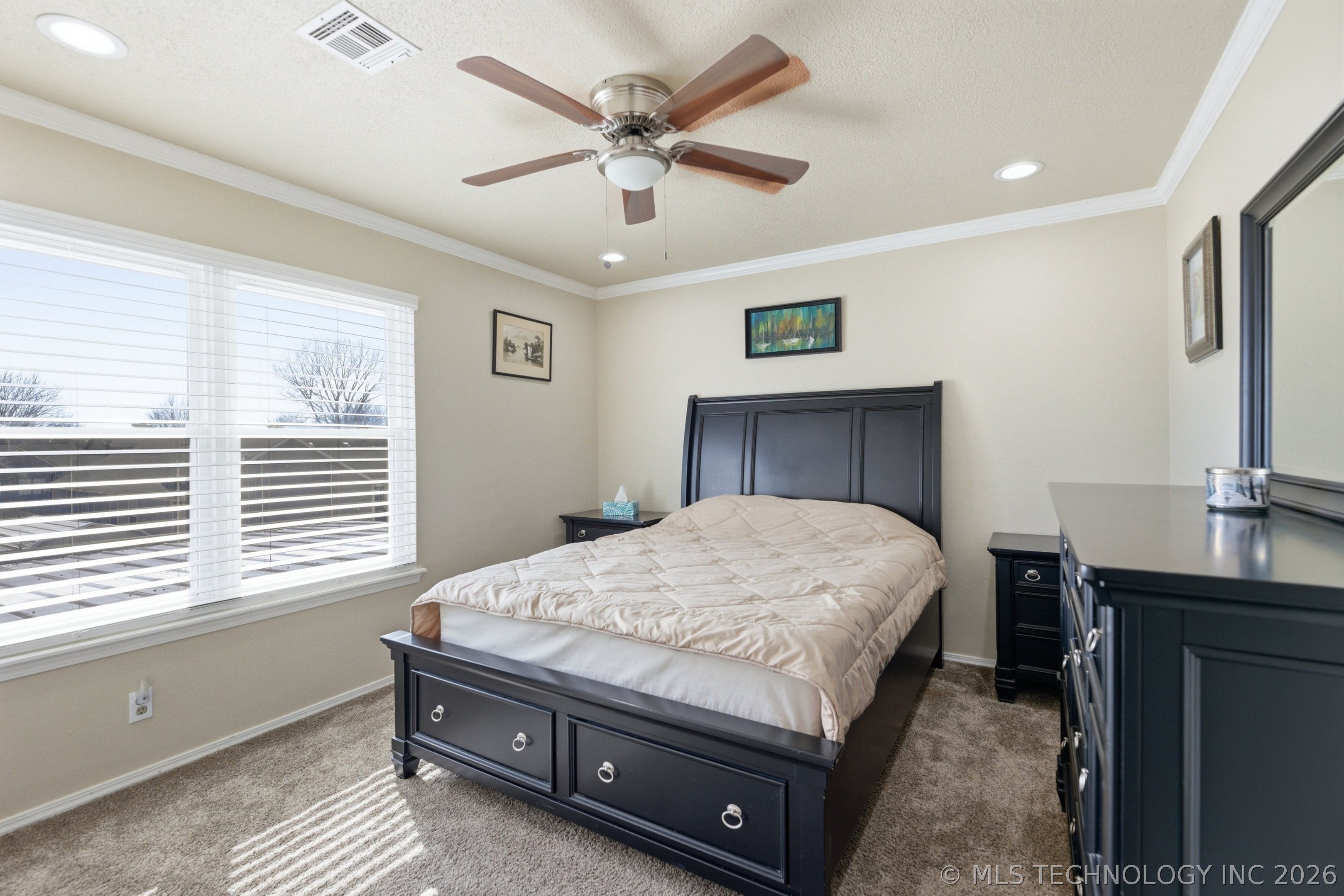 4413 W Oakland Street Property Photo 27