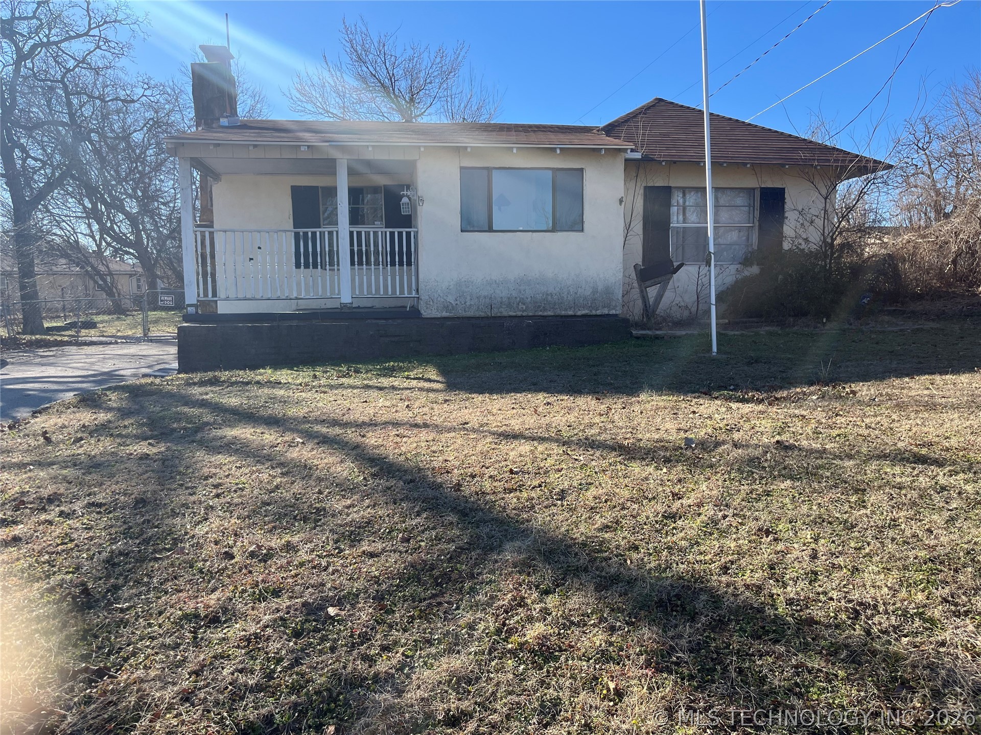 3130 W 58th Street Property Photo 3
