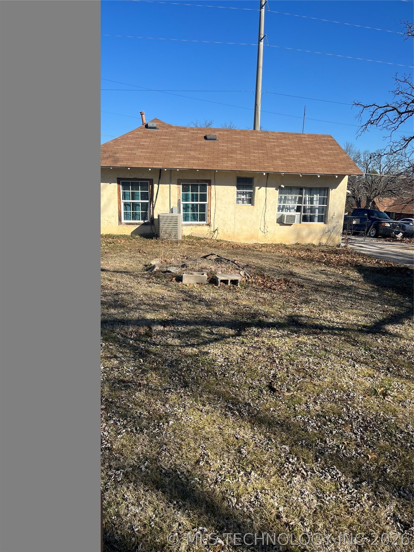 3130 W 58th Street Property Photo 6