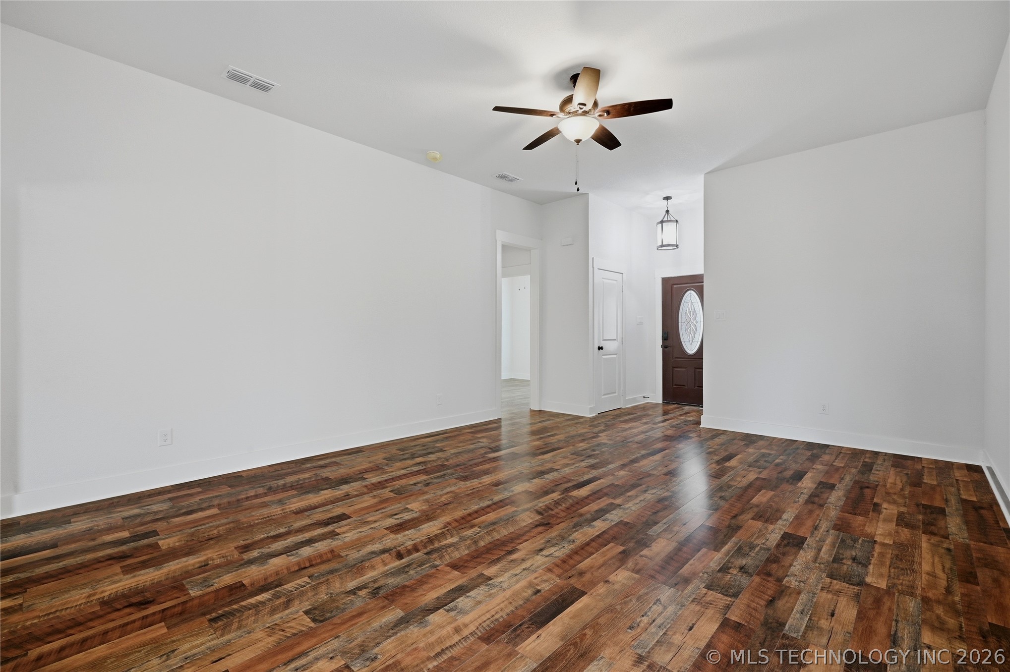 116 8th Avenue Property Photo 7