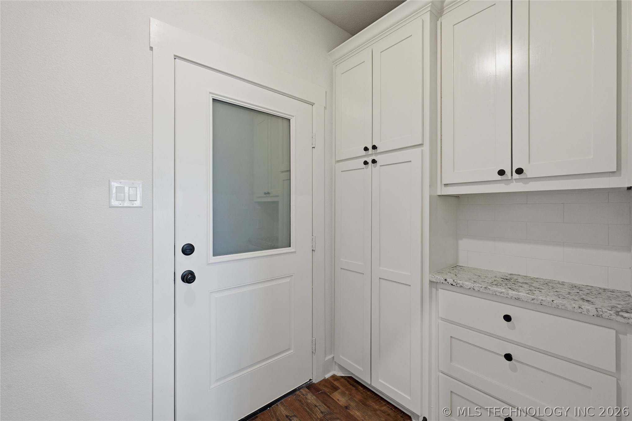 116 8th Avenue Property Photo 16