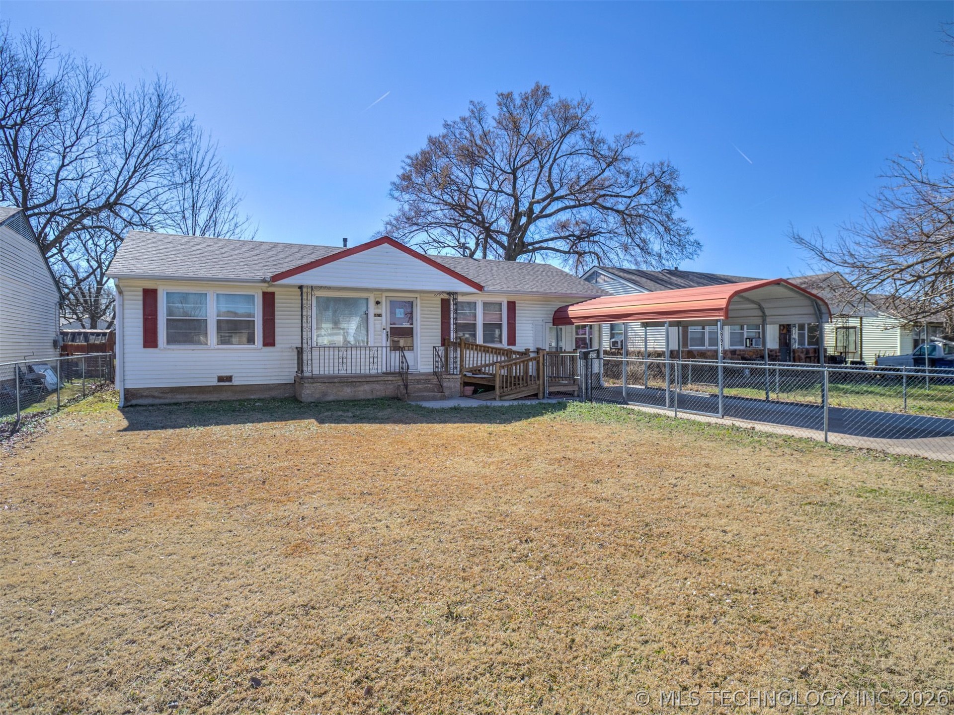 6614 E Reading Street Property Photo 5