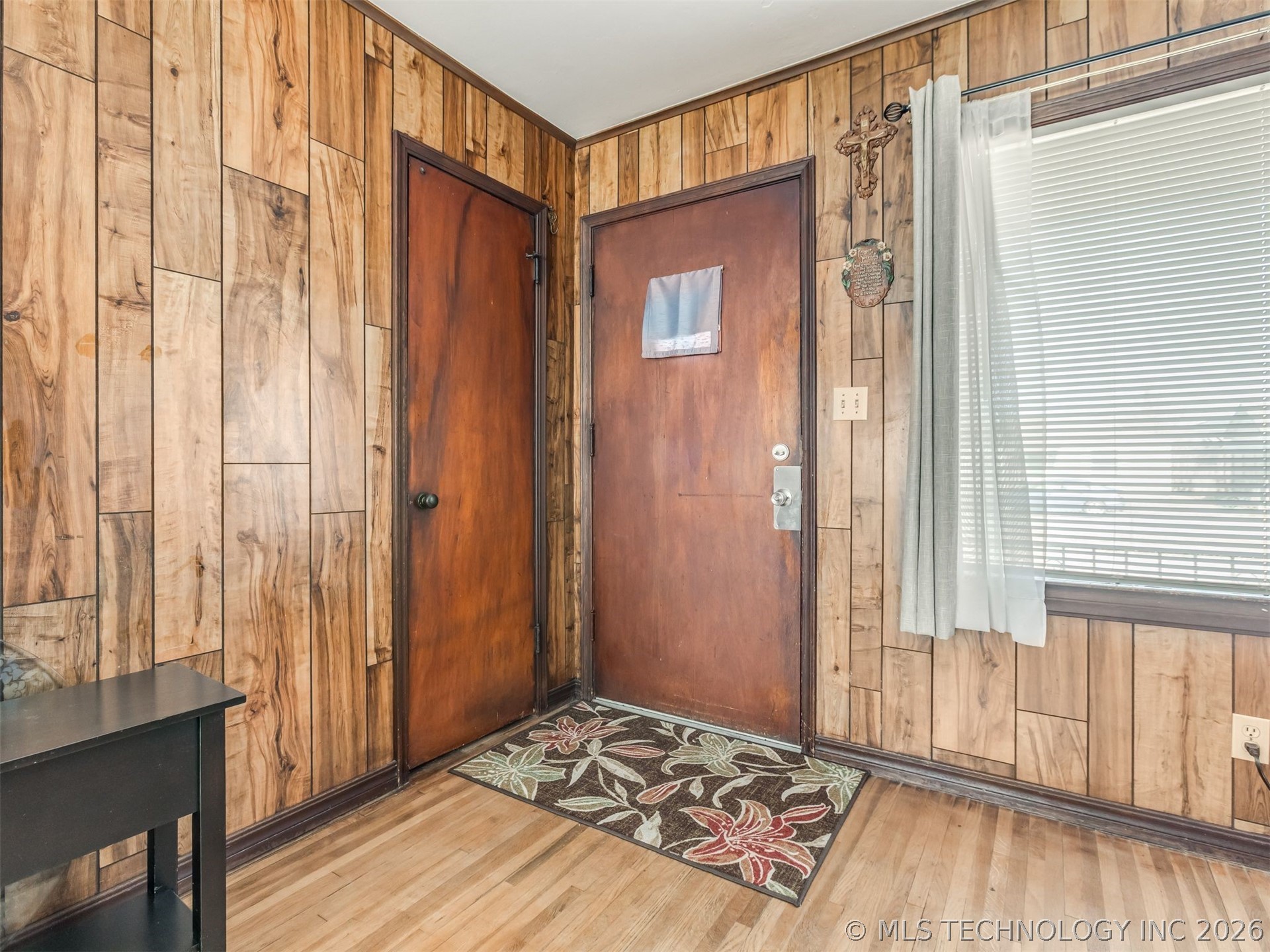 6614 E Reading Street Property Photo 7
